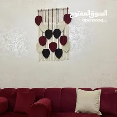  1 تعلاقات مكرمة