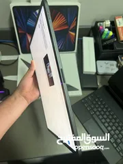  10 ايباد برو 12.9 الجيل الخامس 256 gb شبه +magic keyboard