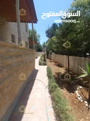  4 فيلا للايجار .. يوجد خيارات اخرى Villa for rent.. other options available / V152