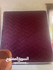  1 فرشه وكاله جديد وليسا مش سعمله للبيع