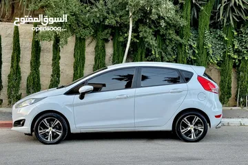  3 ‏Ford Fiesta 2017 ، اوتوماتيكك ،  مطور 1600 ،، فحص ممتاز تخلو من الحوادث او الضربات اغلبها بوية شركة