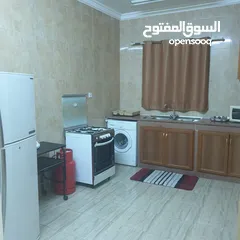 4 شقق مفروشه للايجار الشهري موقع مميز