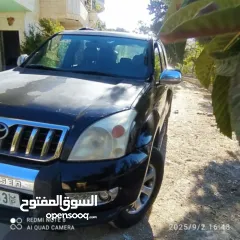  4 تويوتا لاندكروزر 2008