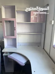  1 مكتب اطفال