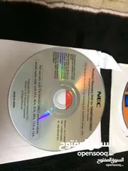  10 مجموعة من ال CD_DVD المتعلقة بالبرمجيات و IT