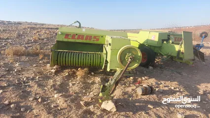  1 مكبس قش فئة عمل بالت قش