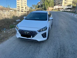  4 هيونداي ايونيك 2022