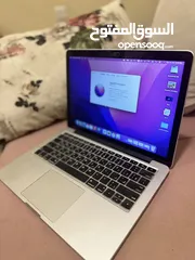  1 MacBook Pro 12,1