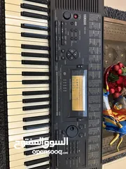  2 Yamaha Electric Piano