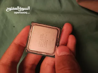  5 ssd 240g kingston شبه جديد مش مستعمل  غير يومين+ هارديسك و كم قطعه