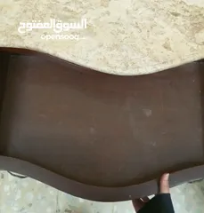  3 بيرو مصري خشب قديم سطح رخام ملبس بنحاس عالجوانب بحال جيد جدا والشكل روعة