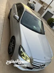  1 مرسيدس E300