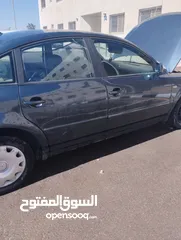  10 فولكسفاغن باسات موديل 2000