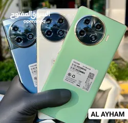  5 مشغل ايام Spark 20 pro plas رام 16 جيجا 256 أغراضة والكرتونه الأصلية شغال كفاله الشركة متوفر توصيل