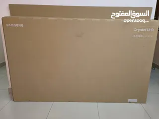  1 للبيع شاشه SAMSUNG DU7000 حجم (55) سمارت 4k UHD استخدام شهر طبعا الشاشه من افخم النوعيات مع جميع اغر