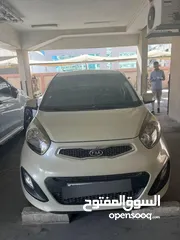  1 Kia Picanto model 2012.