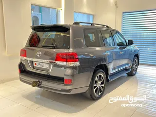  4 TOYOTA LAND CRUISER GXR V8 GRAND TURING 2021 MODEL FOR SALE