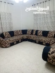  1 كورنر مرتبة تسع مقاعد لون بني غامق وبيج