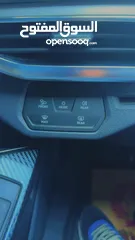  9 ID.4 Crozz 2022 Pro Piano Black بيانو بلاك اعلى فئة ترخيص جديد بحالة الوكالة ممشى38 الف كيلو