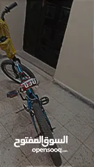  4 بسكليت للبيع