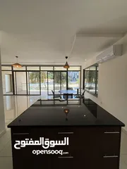  14 شقة غير مفروشة للايجار في الدوار الرابع  ( Property 33668 ) سنوي فقط