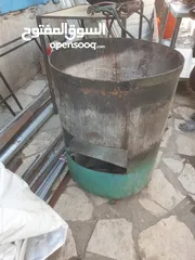  11 معدات مطعم متنوعه مستخدم نظيف للبيع اغلب المعدات جديده ولم يتم استخدامها وبحاله ممتازه والسعر مغري