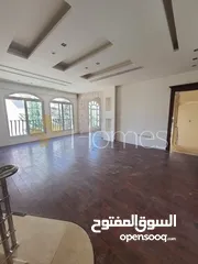  10 فيلا للبيع في اجمل مناطق عبدون، مساحة بناء 1800م