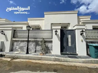  1 فيلا راقية مقسم سكني رائع مغلق زويتة علي الرئيسي