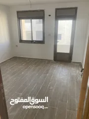  9 شقه للبيع ام الشرايط رام الله