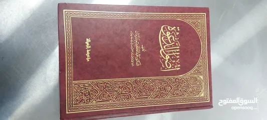  7 كتب  بحالة جيدة و اذا اردت غير هذه العناوين متوفر .
