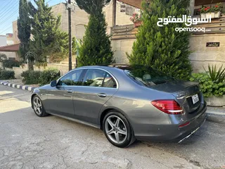  2 مرسيدس بنز E300