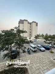  12 لدي شقه في الياسمين للايجار قريبه من سيتي ستار قريبه من شارع الدرع قريبه من حي نزال قريبه على عبدون