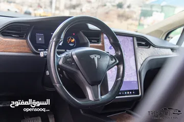  8 Tesla Model X 100D  2018