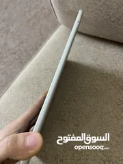  3 ايباد 9 نضيف جداً 64 جيجا