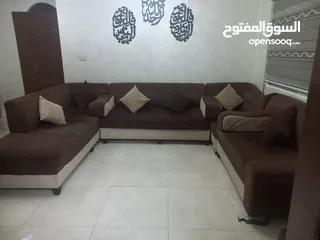  1 كنب بحاله ممتاز