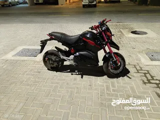  1 60 kp/h electric scooter/ E-bike
