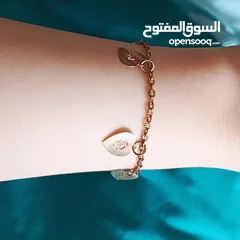  6 اي قطعة بدينار واحد فقط لفترة محدودة