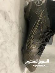  2 Nike phantom black and gold 2023 original used (good condition)
