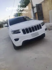  6 جيب قراند شيروكي2015جب بحالة ممتازة و سعرمميز جب مش ناقصه اشي ومش مغير ولا اشي مكنكه للبدل او للبيع