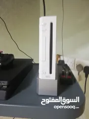  2 نينتيندو وي +  لعبة  Nintendo wii