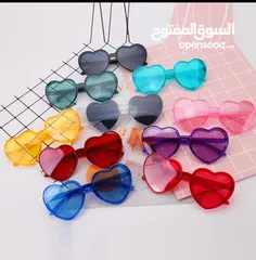  5 Women new arrival stylish heart glasses available now in Oman. Cash on delivery