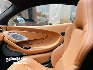  15 MCLAREN GT 2022 GCC BLACK COLOR FIRST OWNER