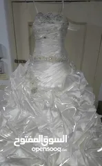  1 فستان زفاف  للبيع