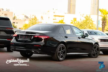  12 Mercedes E200 AMG 2022