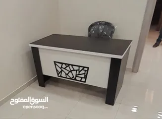 6 مكتب مميز 150سم مع ادراج شامل التوصيل متوفر بعدة الوان وقياسات حسب الطلب