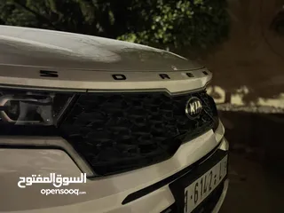  19 كيا سورينتو