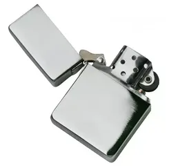  3 قداحات zippo