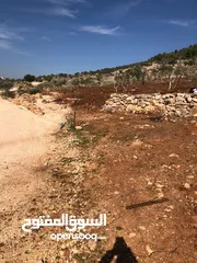 3 نمرة ارض للبيع في رابا مطلة تصلح للبناء والاستجمام