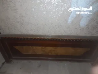  2 تخت للبيع بسعر حرق بدون مفارش
