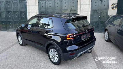  5 VW T-Cross 2020